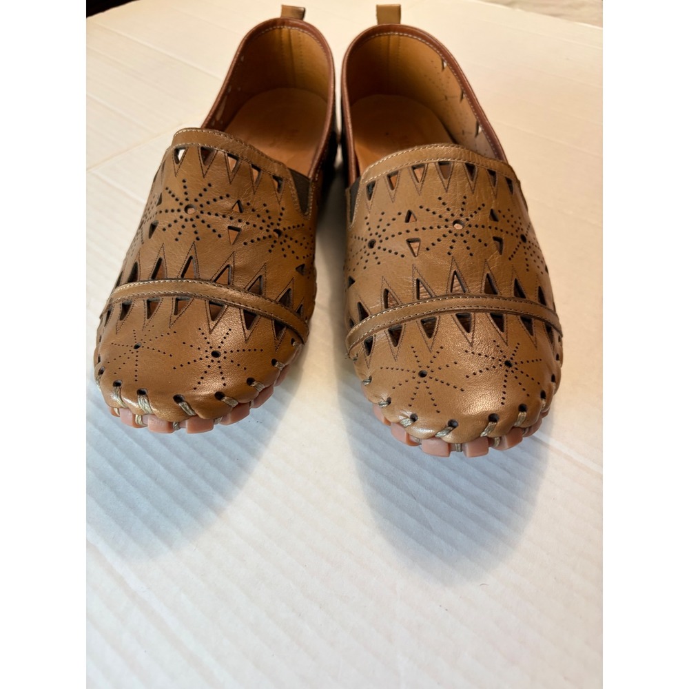 Spring Step Tan Leather Laser Cut Perforated Loafers Flats Turkey Size 41 - Picture 2 of 9